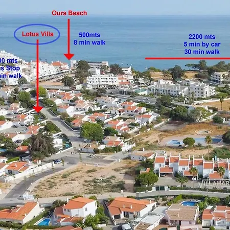 Lotus Villa, Βίλα *