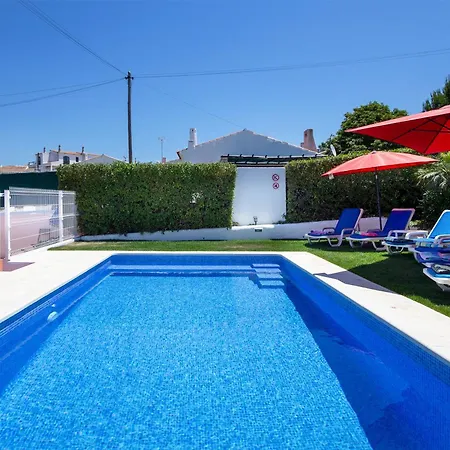 Lotus Villa, Βίλα Αλμπουφέιρα