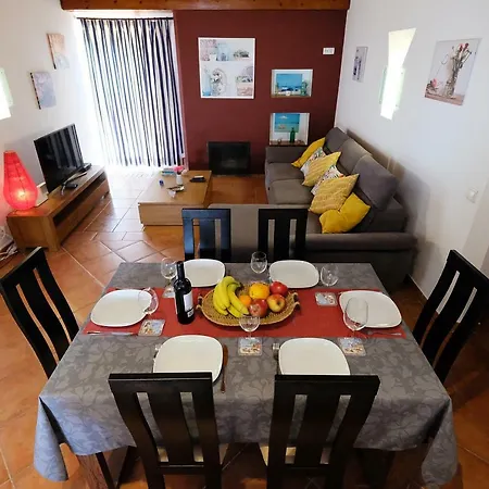 Вілла Lotus Villa, *